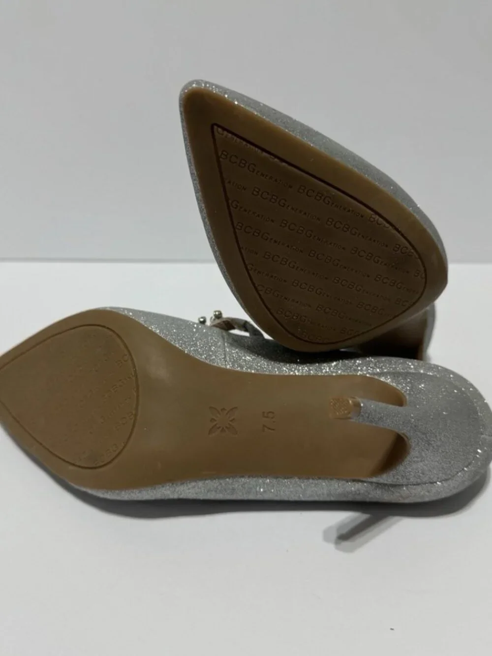 BCBGeneration Womens Branda Pump Heels Silver Size 7.5 M